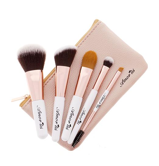  PETITE TRAVEL ESSENTIALS - 5 PIECE BRUSH SET