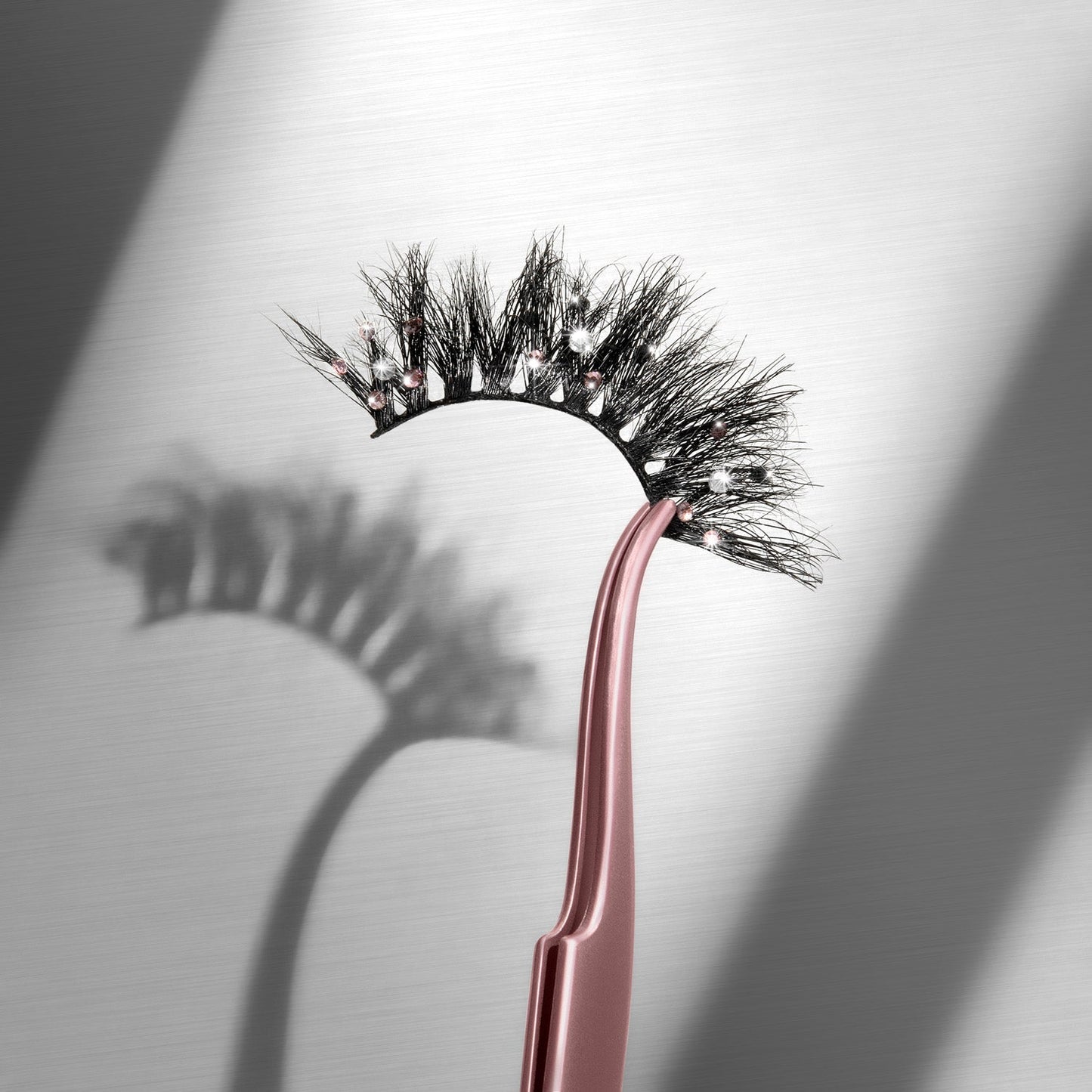 KISS V Luxe Masterpiece Mink Lashes "Bouquet Of Diamonds" #VMP03