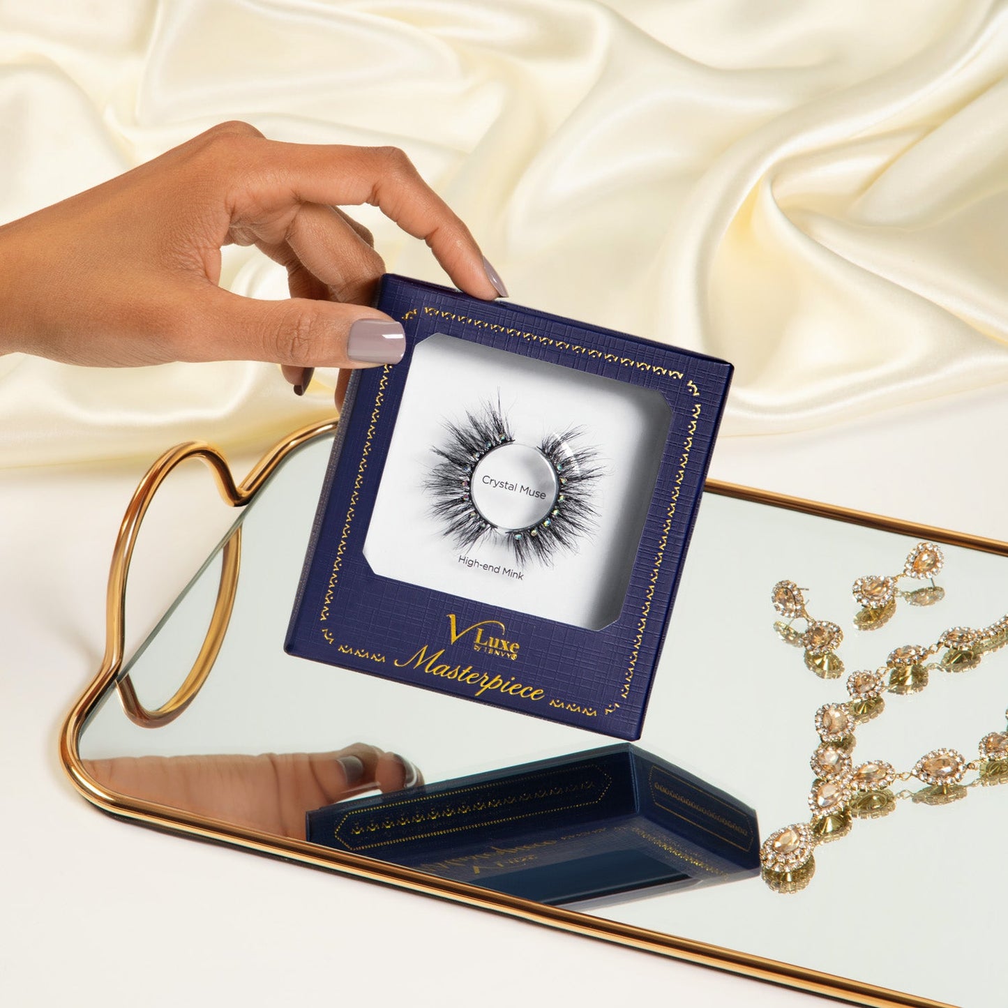 KISS V Luxe Masterpiece Mink Lashes "Royal Drop" #VMP01